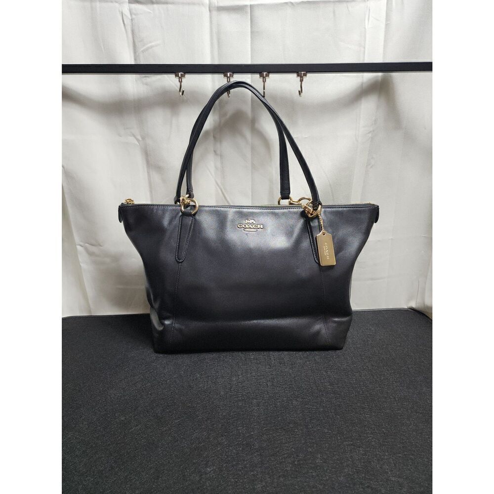 Coach Ava Crossgrain Leather Tote